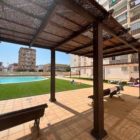 Apartamento 1ª Linea De Playa - Con Piscina Y Parking Playa de Gandia Exteriér fotografie